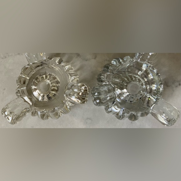 Vintage Jeannette Glass Pair of 2 Clear Glass Candle Holders 3 Feet - Picture 3 of 3